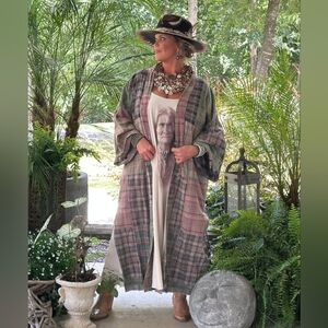 Jaded Gypsy Tracing Memories Patchwork Duster OS NWT